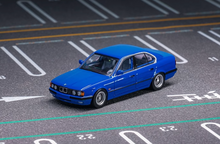 Load image into Gallery viewer, DCM 1:64 E34 5 Series Luxury Sedan Model Diecast Metal Car New