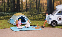 Load image into Gallery viewer, 1:64 Painted Figure Model Miniature Resin Diorama Camping Outdoor Picnic BBQ Toy Collection