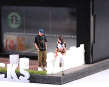 Load image into Gallery viewer, 1:64 Painted Figure Model Miniature Resin Diorama Sand Girl Boy Couple Lovers