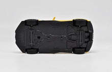 Load image into Gallery viewer, Maisto 1:24 2015 Yellow Z06 Racing Sports Model Toy Diecast Metal Car BN