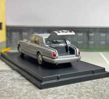 Load image into Gallery viewer, GFCC 1:64 1998 Silver Seraph Sedan Classic Model Diecast Metal Car New