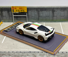 Load image into Gallery viewer, U2 1:64 White Novitec 488 Pista Racing Sports Model Diecast Resin Car Box