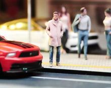 Load image into Gallery viewer, 1:64 Painted Figure Model Miniature Resin Diorama Wind Coat Man Standing