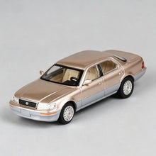 Load image into Gallery viewer, JKM 1:64 Gold LS400 UCF10 Classic Sedan Sports Model Diecast Metal Car New Collection