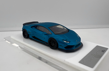 Load image into Gallery viewer, Onemodel 1:64 Matte Blue LP610 Huracan LB Sports Model Diecast Resin Car New Collection