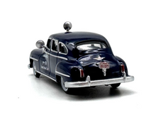 Load image into Gallery viewer, 1:87 DeSoto City Ambulance Classic Vintage Model Diecast Metal Car New