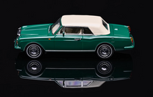 Load image into Gallery viewer, GFCC 1:64 Green 1993 Corniche IV Drophead Luxury Top Model Diecast Metal Car
