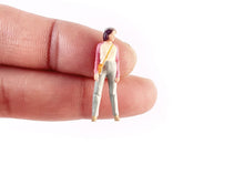 Load image into Gallery viewer, 1:64 Painted Figure Mini Model Miniature Resin Diorama Bestie Girls Gathering New