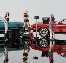 Load image into Gallery viewer, 1:64 Painted Figure Model Miniature Resin Diorama Scene Super Star Singers Girl