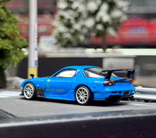 Load image into Gallery viewer, MINIGT 1:64 Blue RX-7 RE 20B NA 3ROTOR-7 Sports Model Diecast Metal Car New Collection