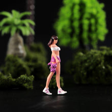 Load image into Gallery viewer, 1:64 Painted Unpainted Figure Model Miniature Resin Diorama Pretty Walking Girl New