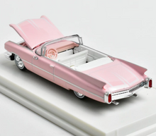 Load image into Gallery viewer, Mechanic 1:64 Pink 1960 Muscle Deville Sports Model Diecast Metal Car New Collection