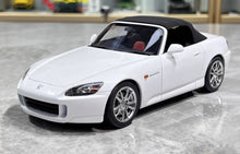 Load image into Gallery viewer, MH 1:18 White JDM S2000 AP2 Sports F22C Engine Model Diecast Metal Car New