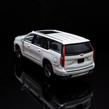 Load image into Gallery viewer, Masdi 1:64 White Escalade Full Size SUV Sports Model Diecast Metal Car New Collection