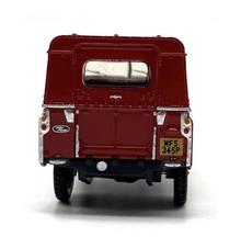Load image into Gallery viewer, 1:43 Defender 90 SUV Off Road Classic Royal Mail Model Diecast Metal Car