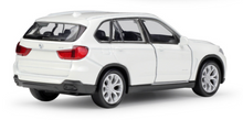 Load image into Gallery viewer, WELLY 1:36 White X5 SUV Sports Model Diecast Toy Metal Car BN