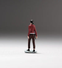 Load image into Gallery viewer, 1:64 Painted Unpainted Figure Model Miniature Resin Diorama Cool Girl With Gun New