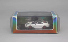Load image into Gallery viewer, YM 1:64 JDM White Supra A80 JAZ80 Racing Sports Model Diecast Resin Car New Collection