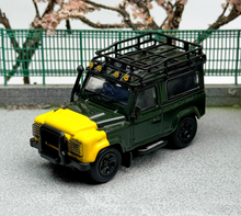Load image into Gallery viewer, Master 1:64 Green Defender 90 ORV SUV Sports Model Diecast Metal Car New Collection