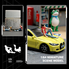 Load image into Gallery viewer, 1:64 Painted Figure Mini Model Miniature Resin Diorama Sand Lying Couple Relaxe New Scene