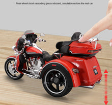 Load image into Gallery viewer, Maisto 1:12 2021 CVO TRI Glide Sports Model Toy Diecast Metal Motorcycle BN