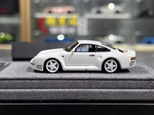 Load image into Gallery viewer, DPM 1:64 White 959 Classic Racing Sports Model Diecast Resin Car New Collection