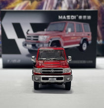 Load image into Gallery viewer, Masdi 1:64 Red Land Cruiser LC76 ORV SUV Sports Model Diecast Metal Car New Collection