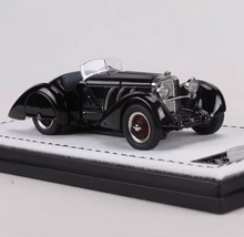 Load image into Gallery viewer, GFCC 1:64 HEC Black 1930 SSK Classic Vintage Model Diecast Metal Car New Collection