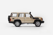 Load image into Gallery viewer, GCD 1:64 Gold Land Cruiser LC70 LC76 ORV SUV Model Diecast Metal Car New Collection