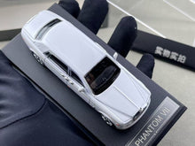 Load image into Gallery viewer, SW 1:64 White Phantom VII 7 Luxury Sedan Sports Model Diecast Metal Car New Collection