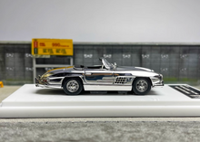 Load image into Gallery viewer, Feelslike 1:64 1957 300SL Roadster W198 Convertible Model Diecast Metal Car
