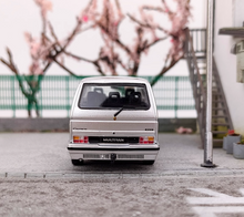 Load image into Gallery viewer, Master 1:64 Silver VW B32 T3 Multivan Van Camper Diecast Model Metal Car New