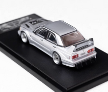 Load image into Gallery viewer, RM 1:64 Silver 190E W201 190E HWA Sports Sedan Model Diecast Metal Car New Collection