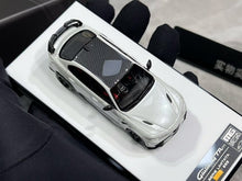 Load image into Gallery viewer, 1:64 CL White Romeo Giulia GTAm Sports Model Diecast Resin Car New Collection