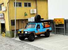 Load image into Gallery viewer, Autobots 1:64 Gulf Land Cruiser LC79 Pickup Truck Model Diecast Metal Car New