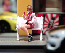Load image into Gallery viewer, 1:64 Painted Figure Model Miniature Resin Diorama Toy Sand Pretty Girl Camera