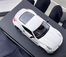 Load image into Gallery viewer, FUJI 1:64 White JDM Fairelady 370Z RZ34 Sports Model Diecast Metal Car New Collection