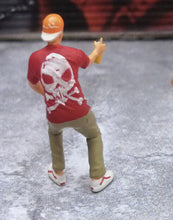 Load image into Gallery viewer, 1:64 Painted Figure Mini Model Miniature Resin Diorama Garage Repair Lady Girl