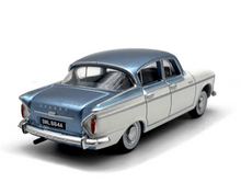 Load image into Gallery viewer, 1:76 1963 Humber MKI Classic Vintage Sedan Sports Model Diecast Metal Car New Collection