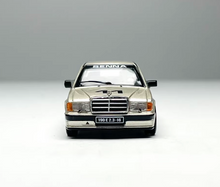 Load image into Gallery viewer, Minigt 1:64 Benz 190E 1984 Ayrton Senna Figure Model Diecast Metal Car New Collection