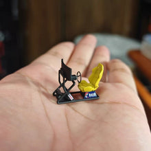 Load image into Gallery viewer, 1:64 Painted Figure Model Miniature Resin Sand Toy Racing Car Chair Simulator
