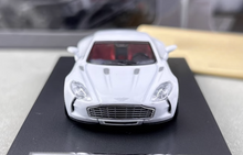 Load image into Gallery viewer, MJ 1:64 White One-77 V12 Coupe Super Racing Sports Model Diecast Metal Car New Collection