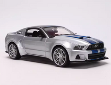 Load image into Gallery viewer, Maisto 1:24 Silver 2014 Mustang Street Racer Sport Model Diecast Metal Car New Collection