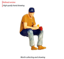 Load image into Gallery viewer, 1:64 Painted Figure Mini Model Miniature Resin Diorama People Sitting Parterre