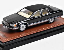 Load image into Gallery viewer, GOC 1:64 Black Fleetwood American Classic Model Diecast Metal Car New Collecction