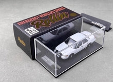 Load image into Gallery viewer, Rollin 1:64 White CV CROWN VICTORIA Police Model Diecast Metal Car New Collection
