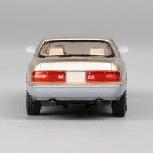 Load image into Gallery viewer, JKM 1:64 Gold LS400 UCF10 Classic Sedan Sports Model Diecast Metal Car New Collection