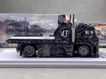 Load image into Gallery viewer, SW 1:64 Black Kamaz Kama3 Flatbed Tow Truck Sports Model Diecast Metal Car New Collection