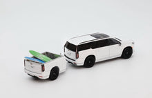 Load image into Gallery viewer, Shadow 1:64 White Escalade Cut Body Trailer Sports Model Diecast Metal Car New Collection