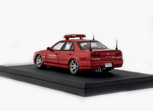 Load image into Gallery viewer, Mortal 1:64 Red Police ER34 SKYLINE 25GT Sports Model Diecast Metal Car New Collection